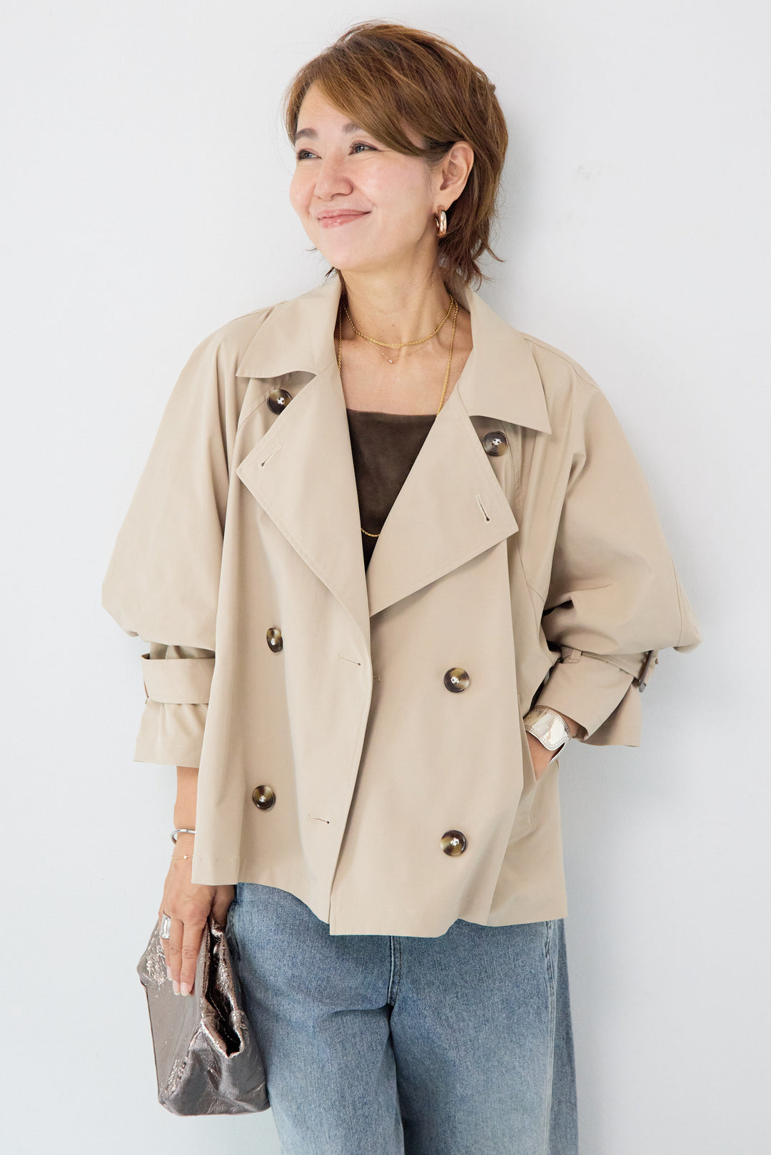 ショートトレンチコート