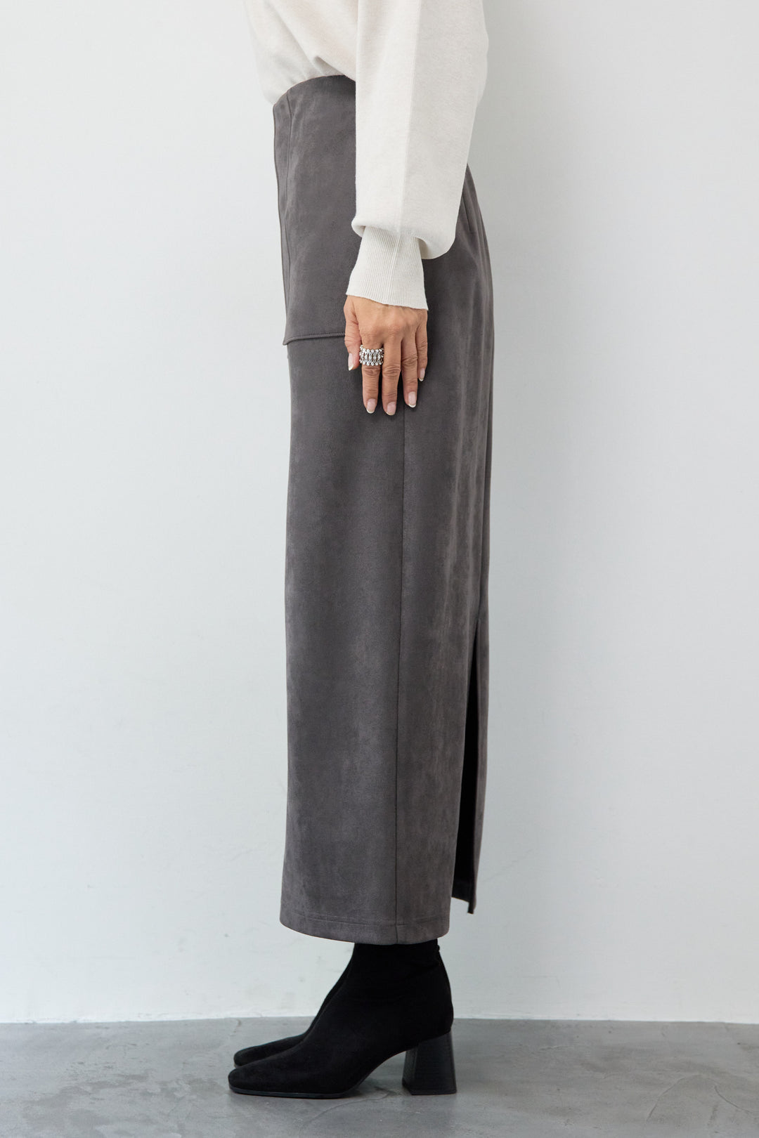 マシュマロスエードナロースカート