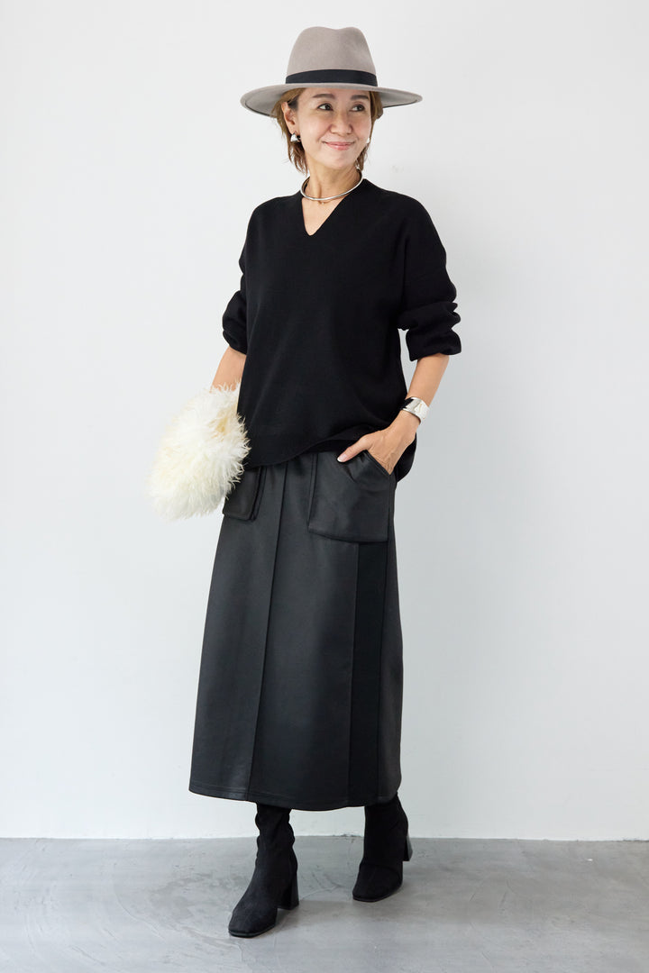 【防静電気】Vネックドルマンやわもちニット