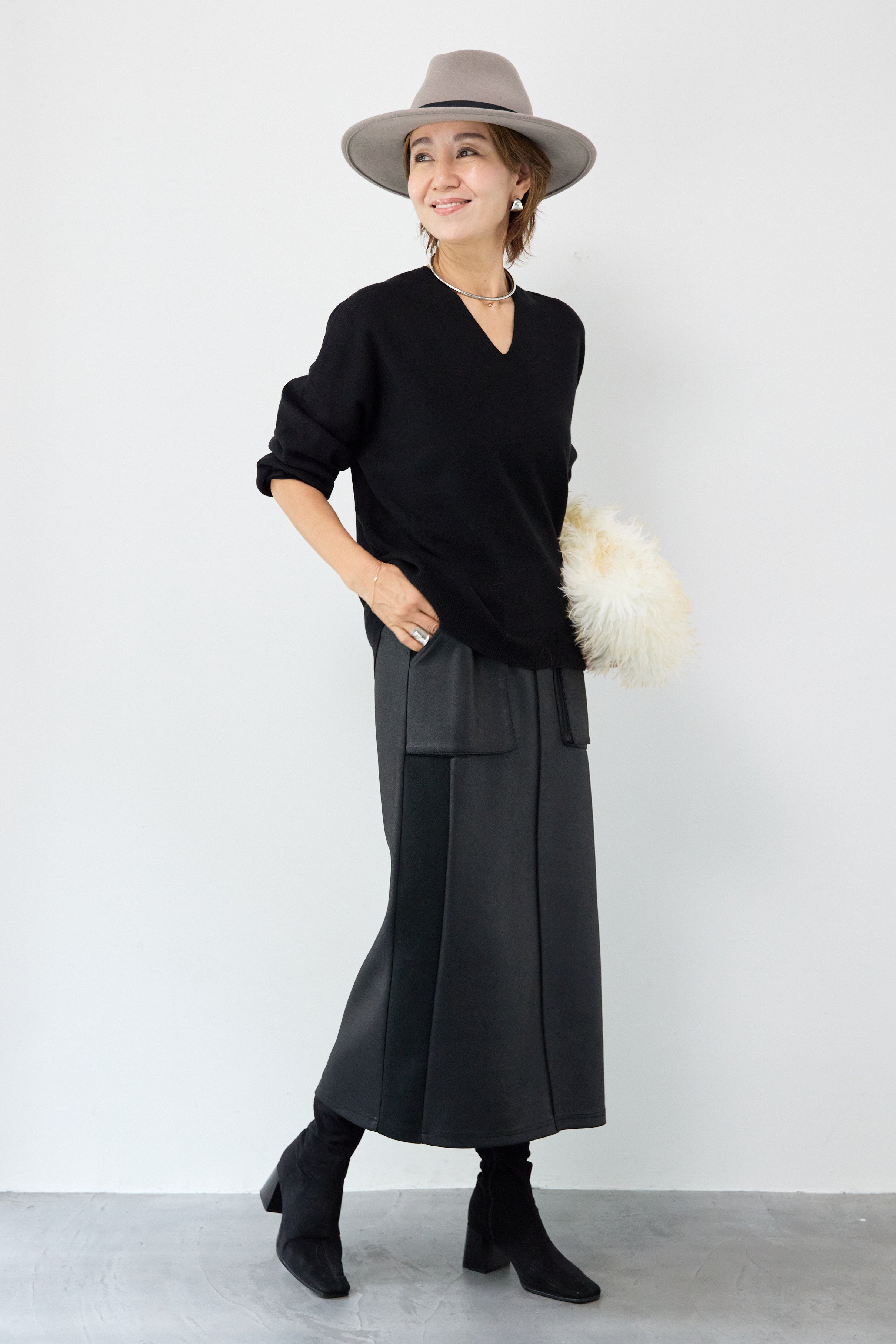 2SET】【防静電気】Vネックドルマンやわもちニット – plusotoha