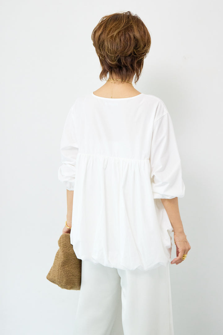 切替バルーンVネックブラウス