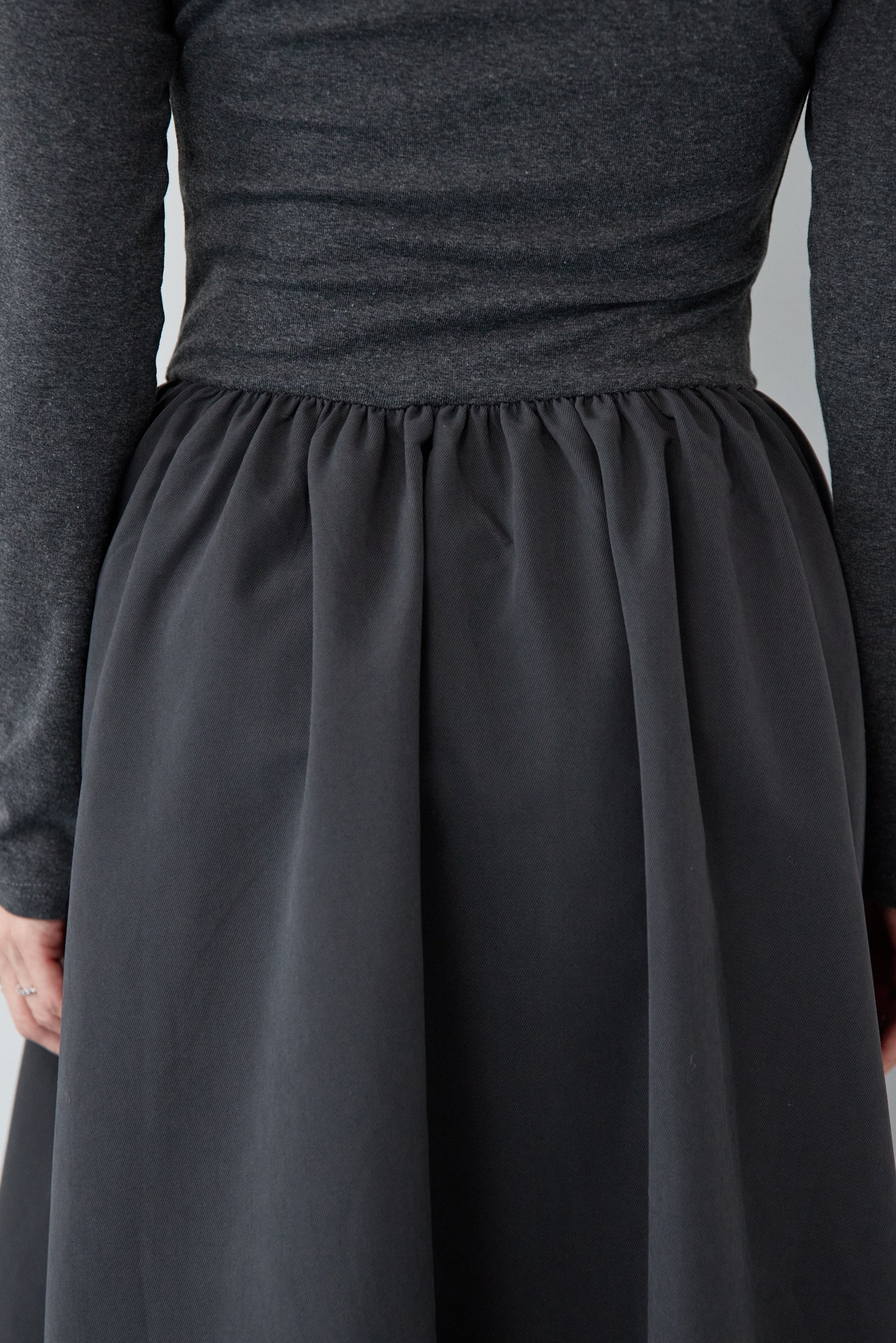 ウエストベルトVネックフレアワンピース – plusotoha ウエストベルトVネックフレアワンピース – plusotoha