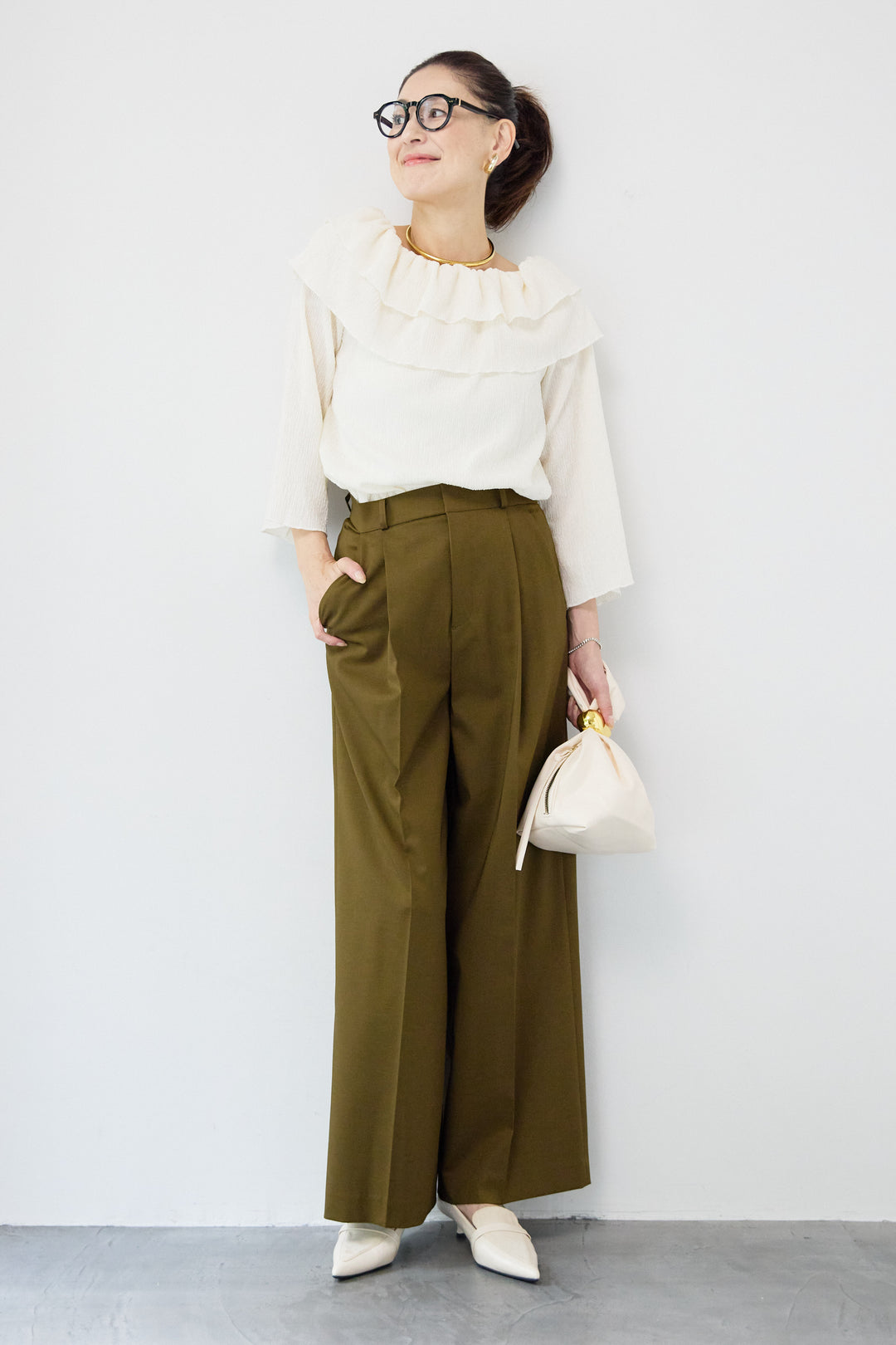 フリルリブカットソー