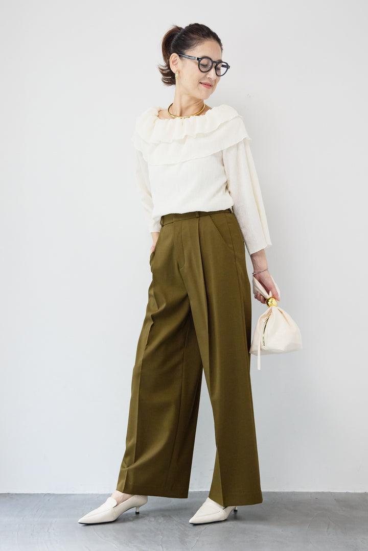 フリルリブカットソー