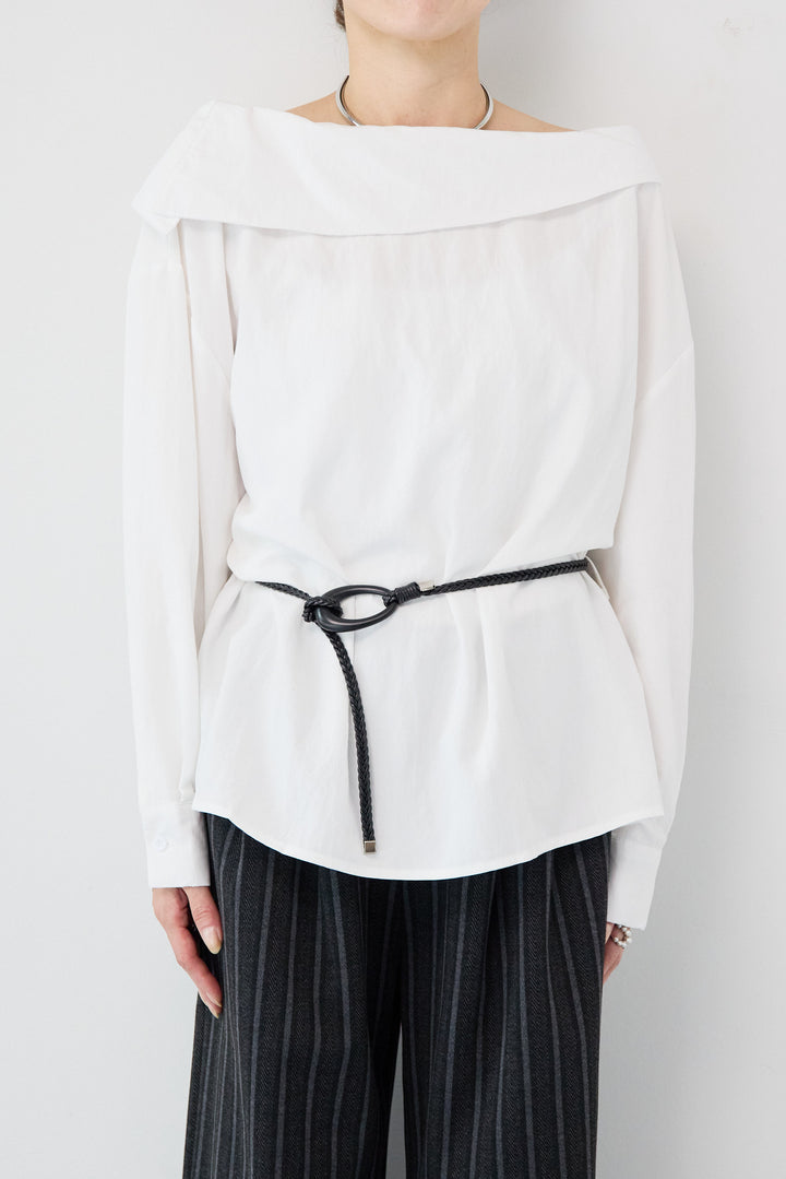ラウンドカラーブラウス ベルト付き