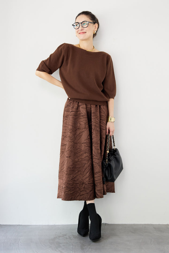 ボートネックハーフスリーブニット