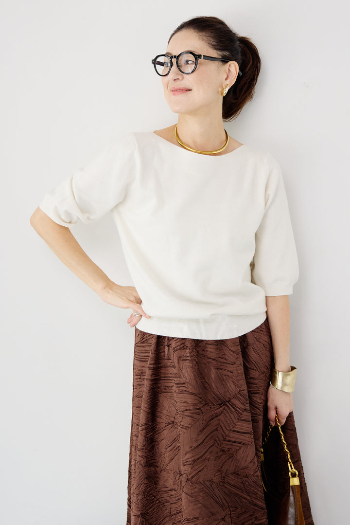 ボートネックハーフスリーブニット