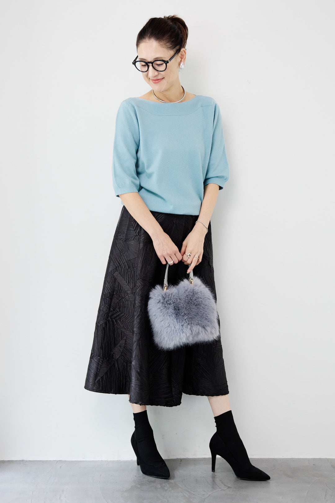 ボートネックハーフスリーブニット