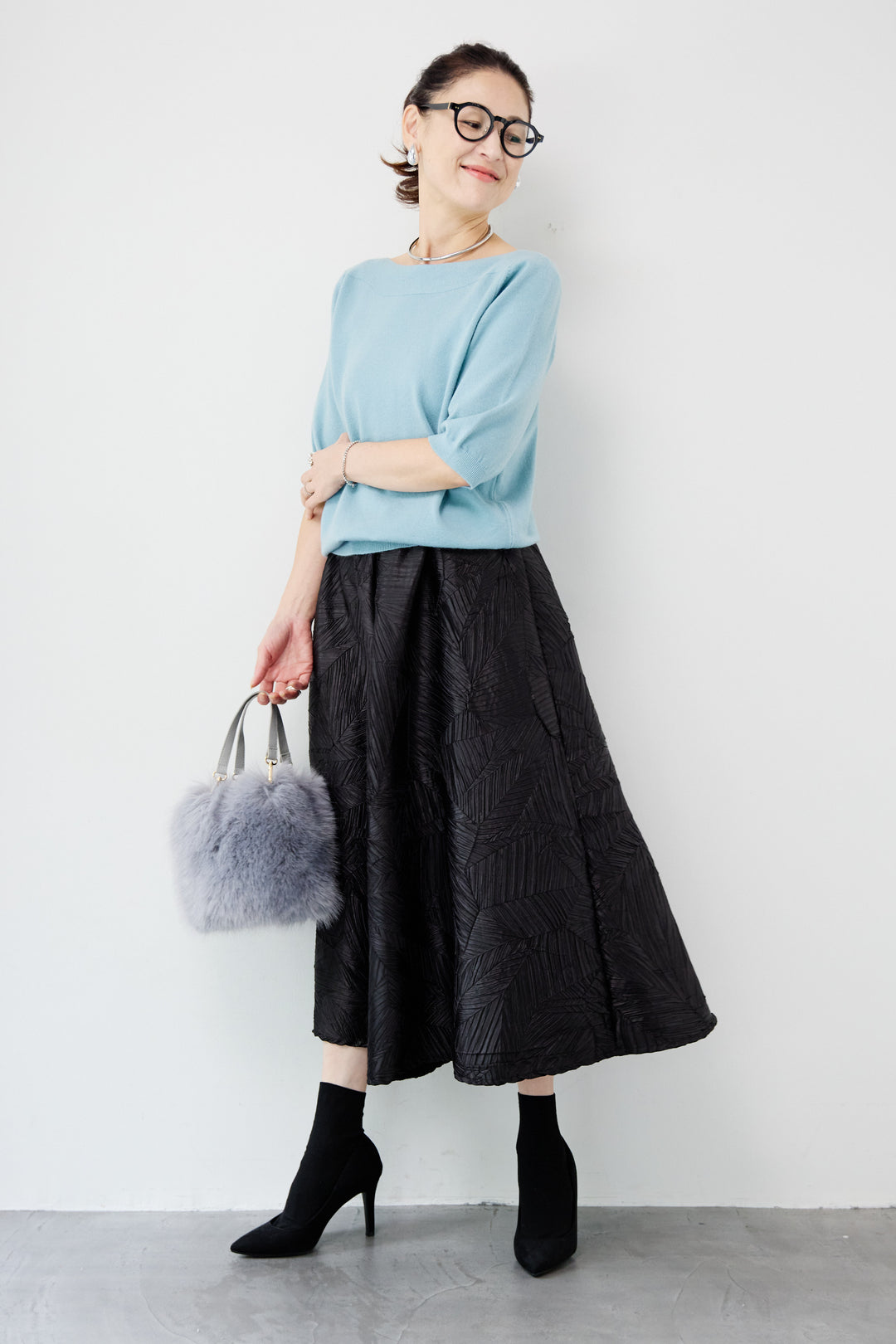 ボートネックハーフスリーブニット