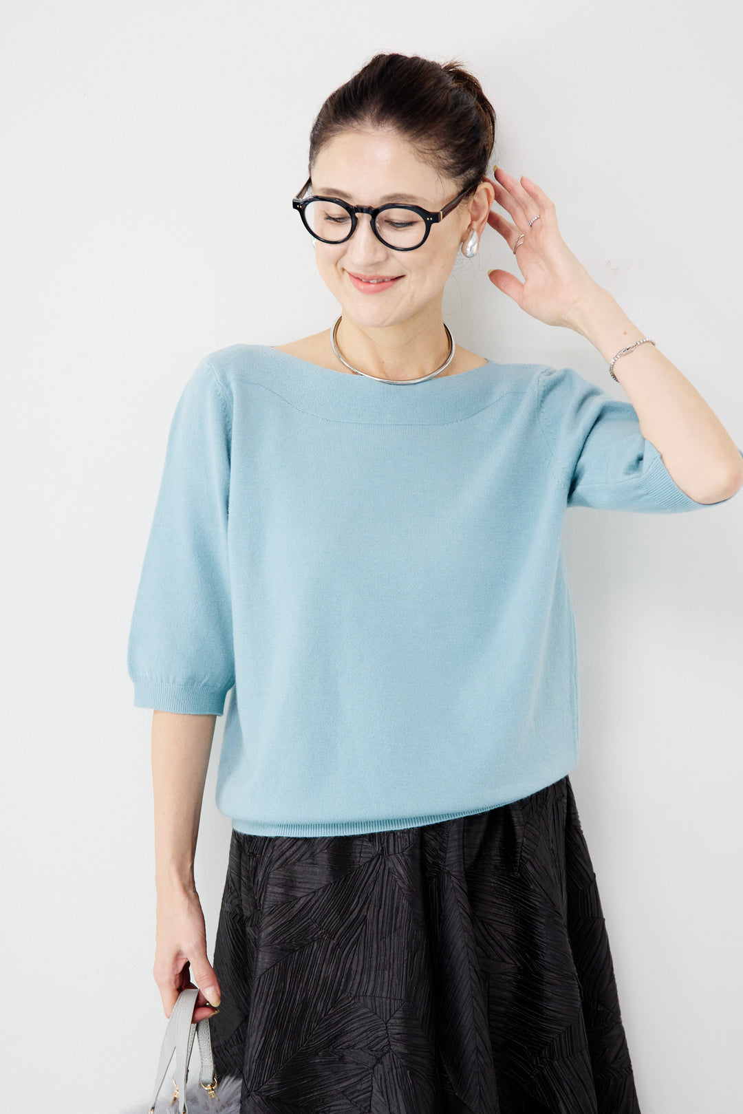 ボートネックハーフスリーブニット