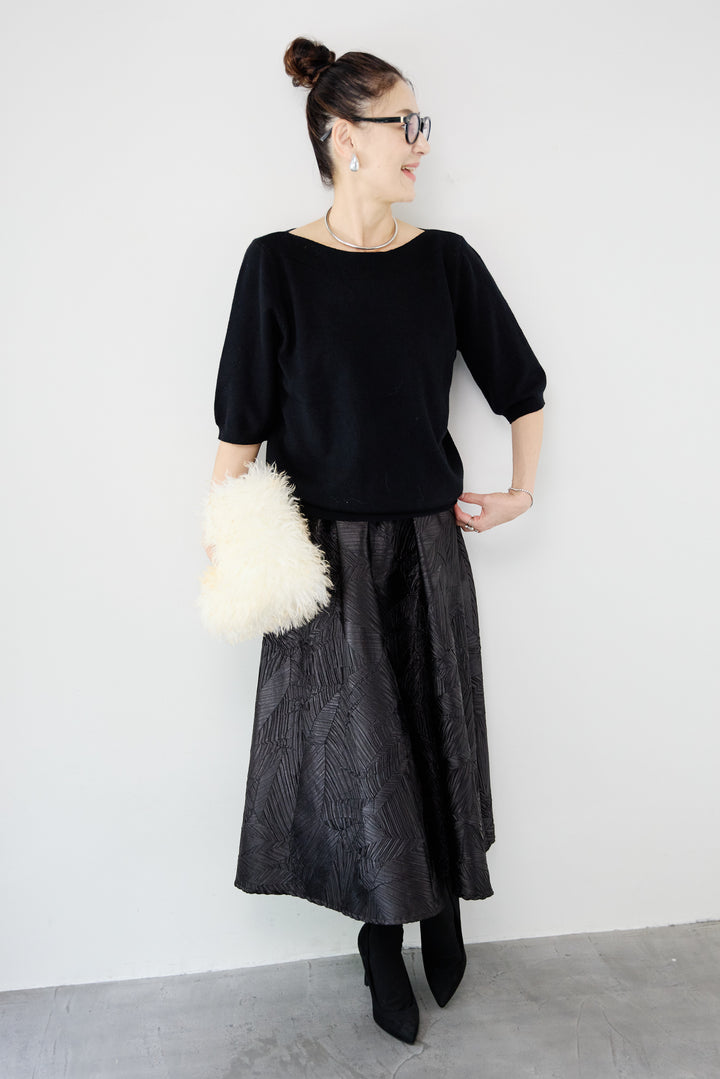 ボートネックハーフスリーブニット