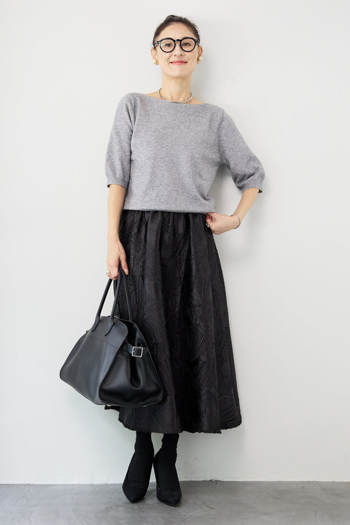 ボートネックハーフスリーブニット