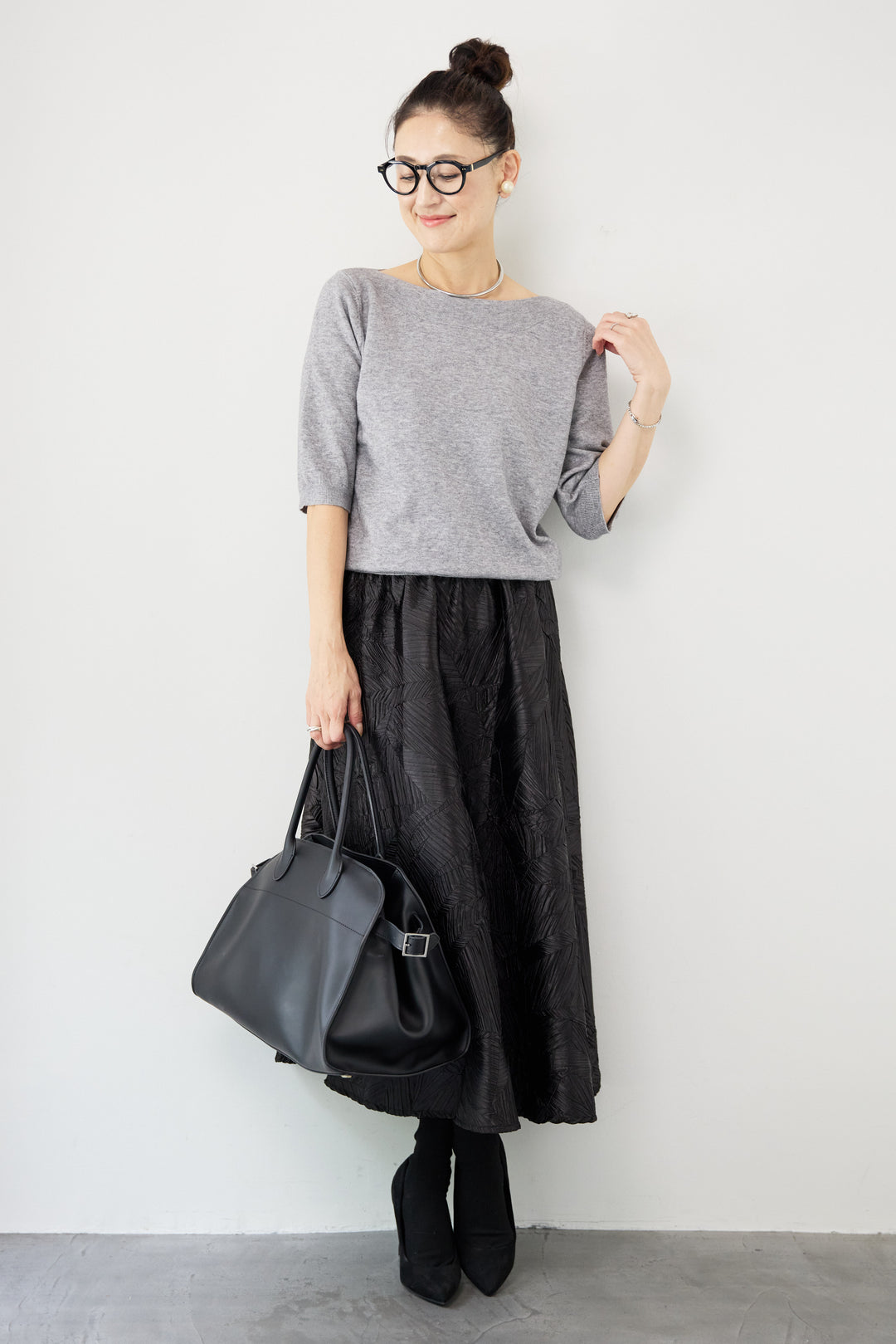 ボートネックハーフスリーブニット