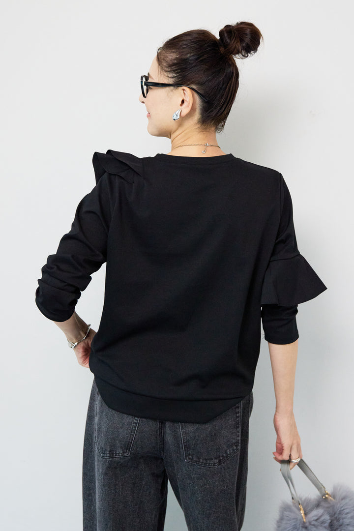 ラッフルフリルデザインカットソー