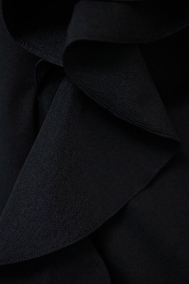 ラッフルフリルデザインカットソー