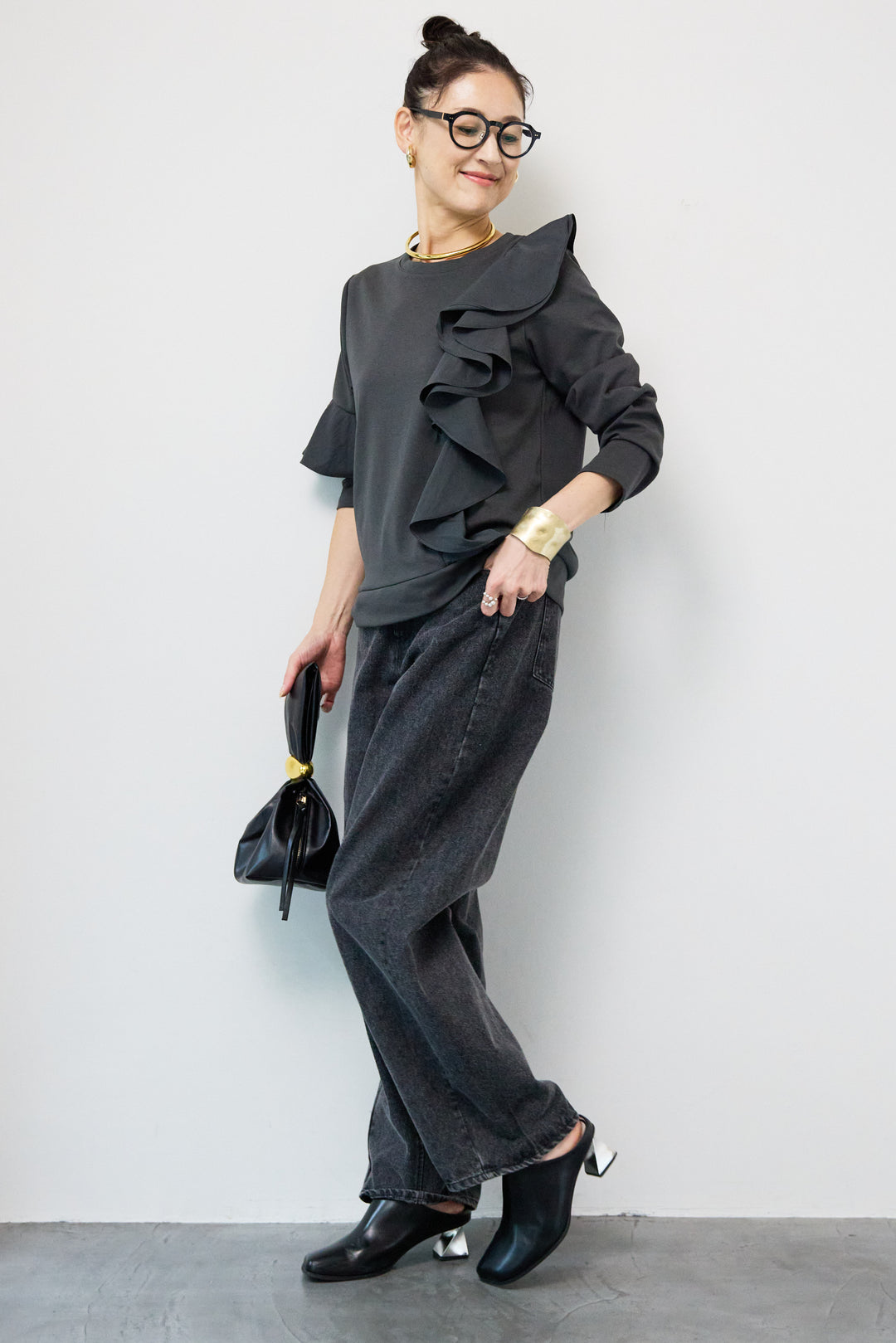 ラッフルフリルデザインカットソー