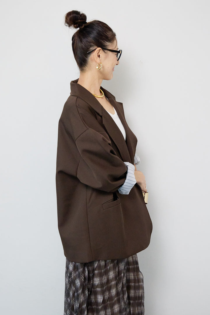 ダブルボタンテーラージャケット