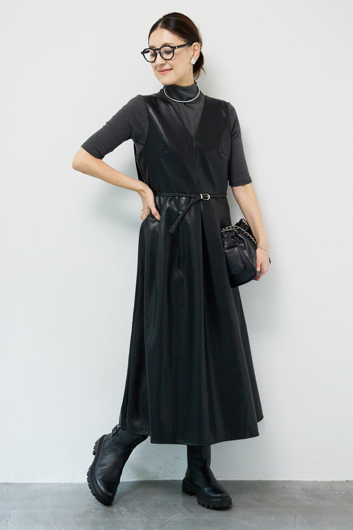 フェイクレザーVネックジャンパースカート ベルト付き
