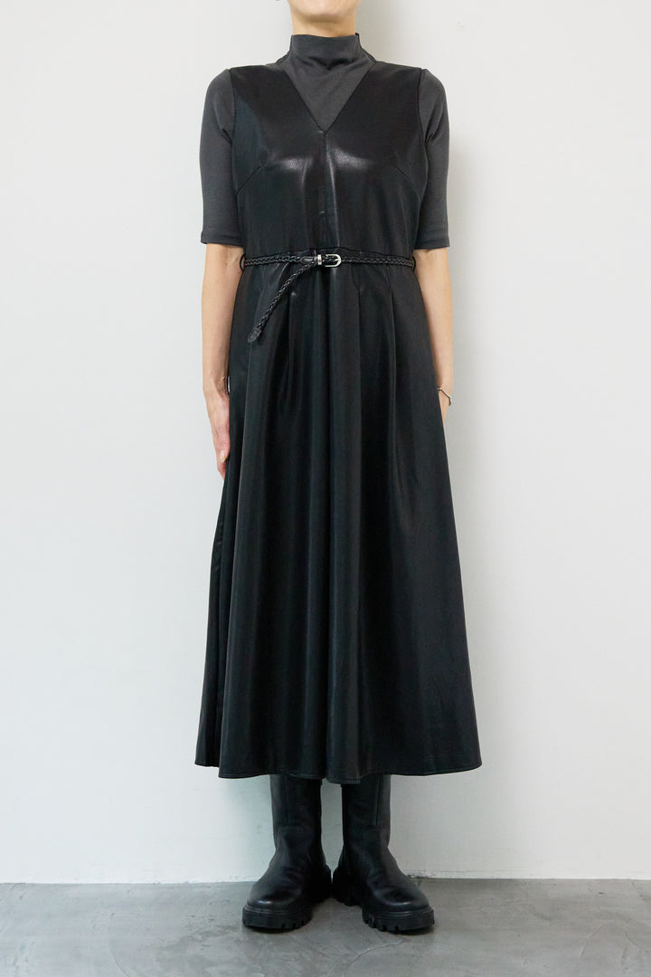 フェイクレザーVネックジャンパースカート ベルト付き