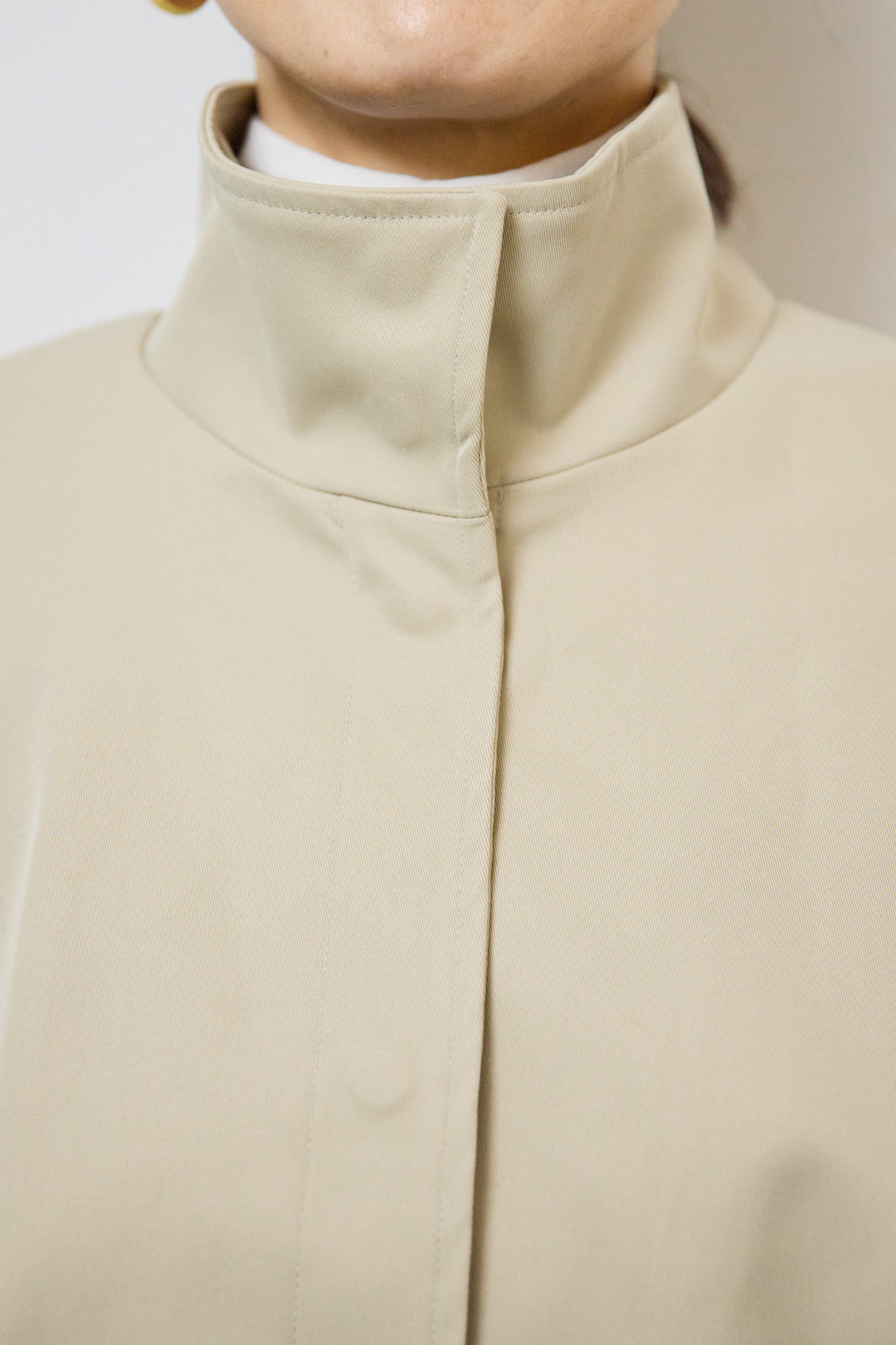 ショートケープコート