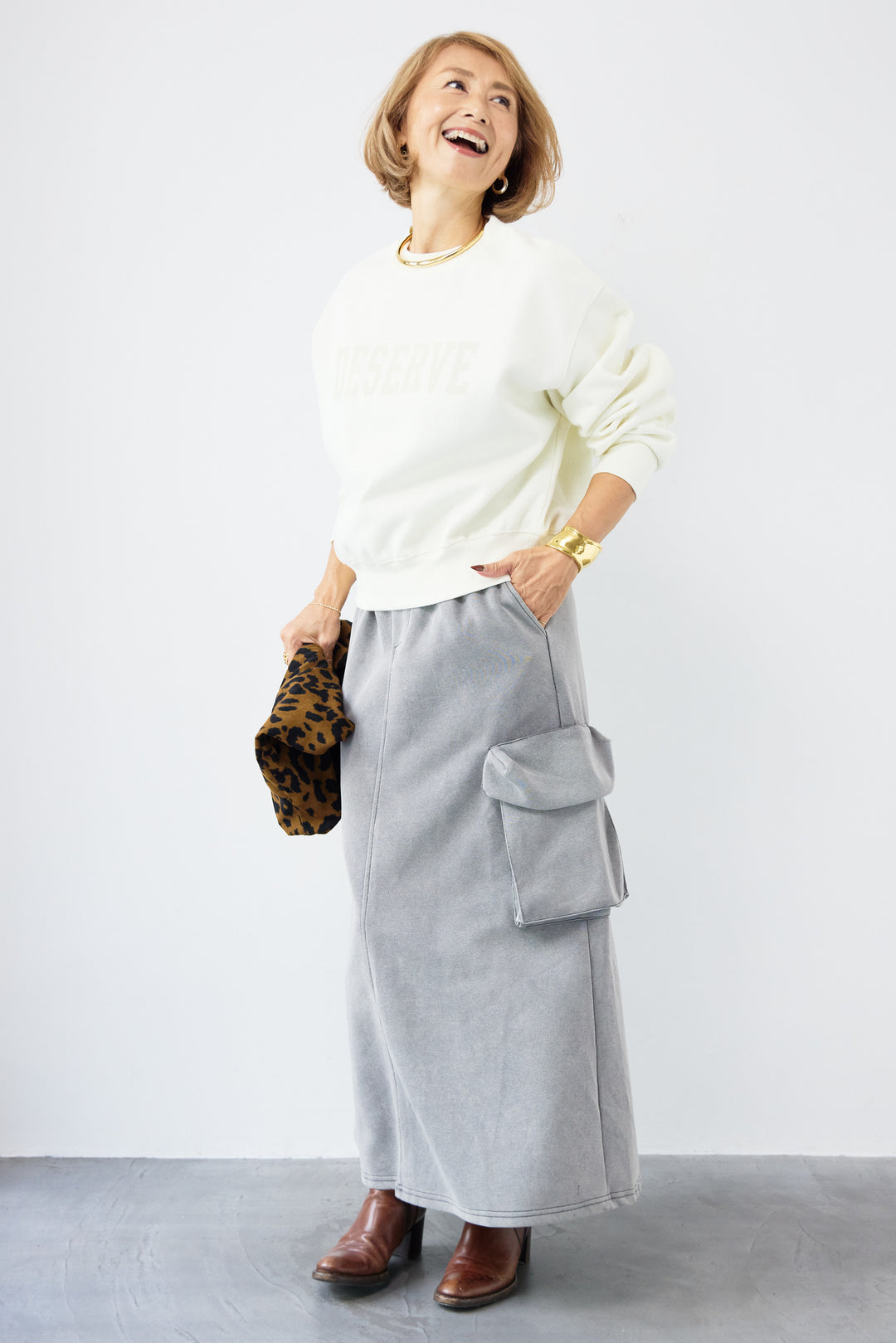 スウェットカーゴスカート