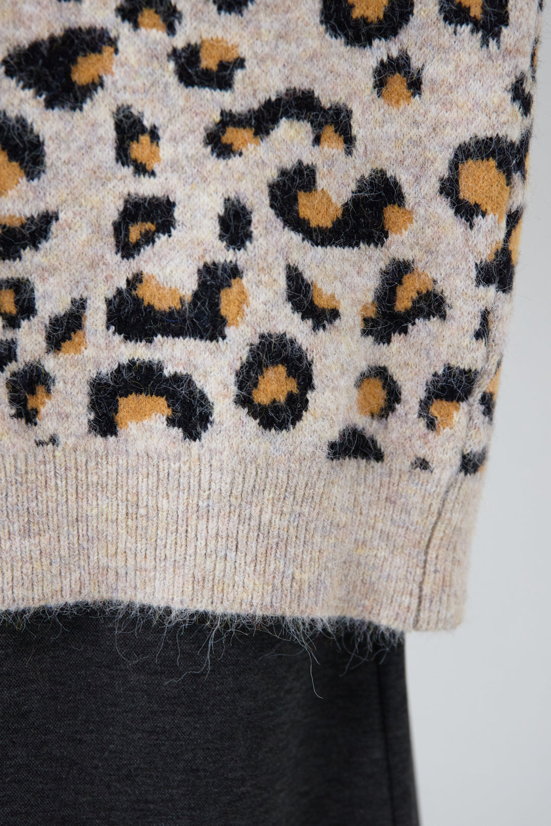 レオパードニットプルオーバー