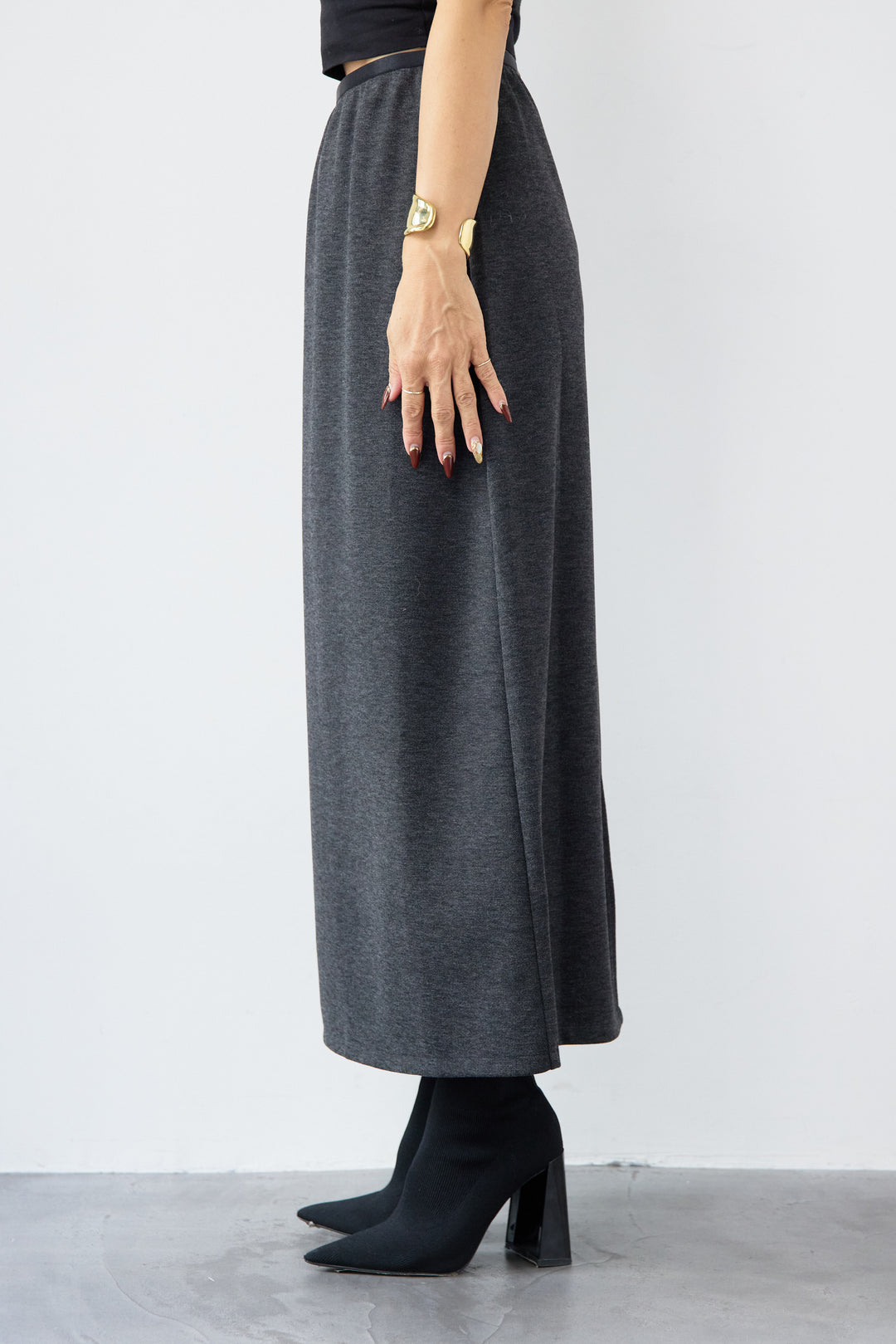 ダンボールIラインスカート