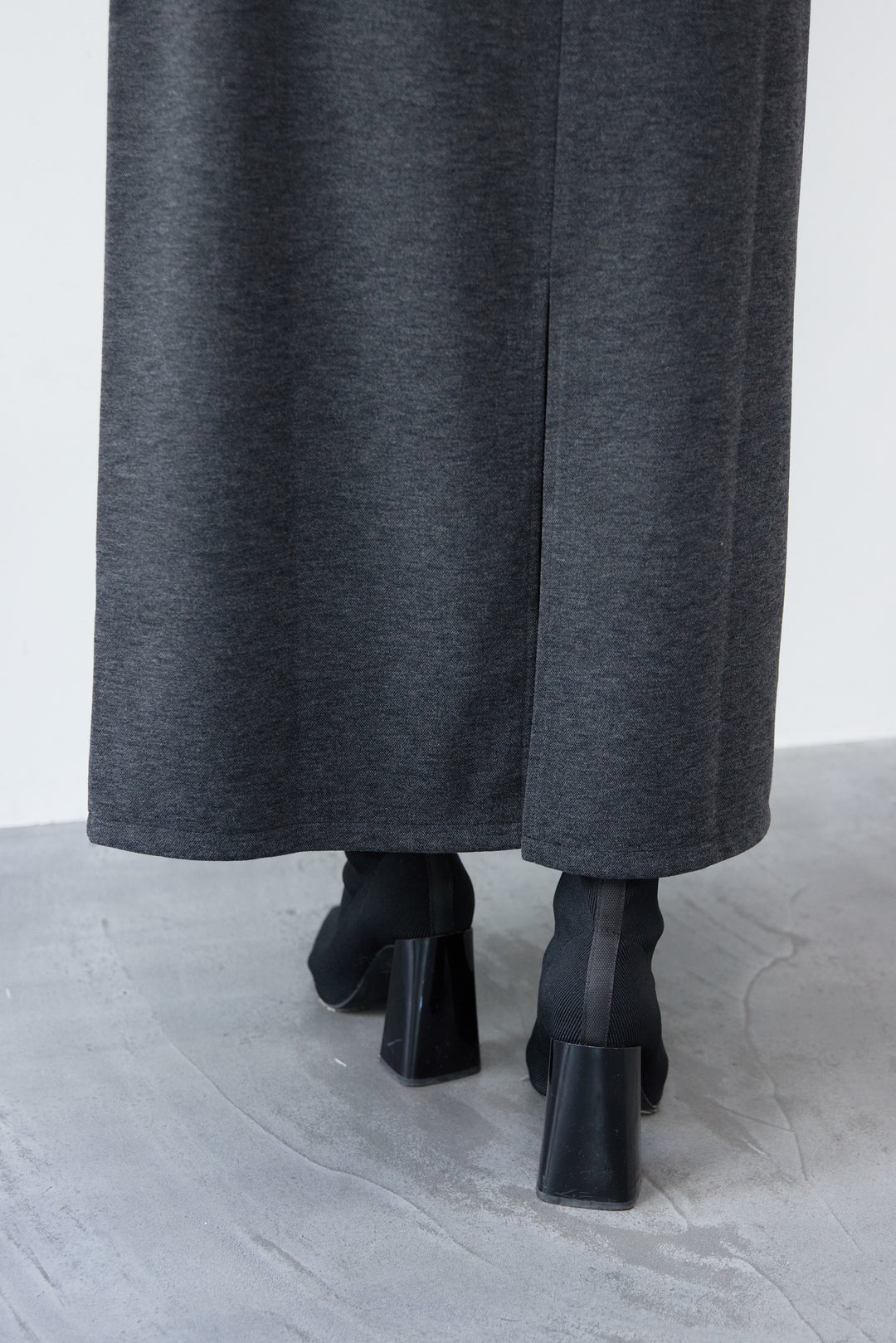 ダンボールIラインスカート