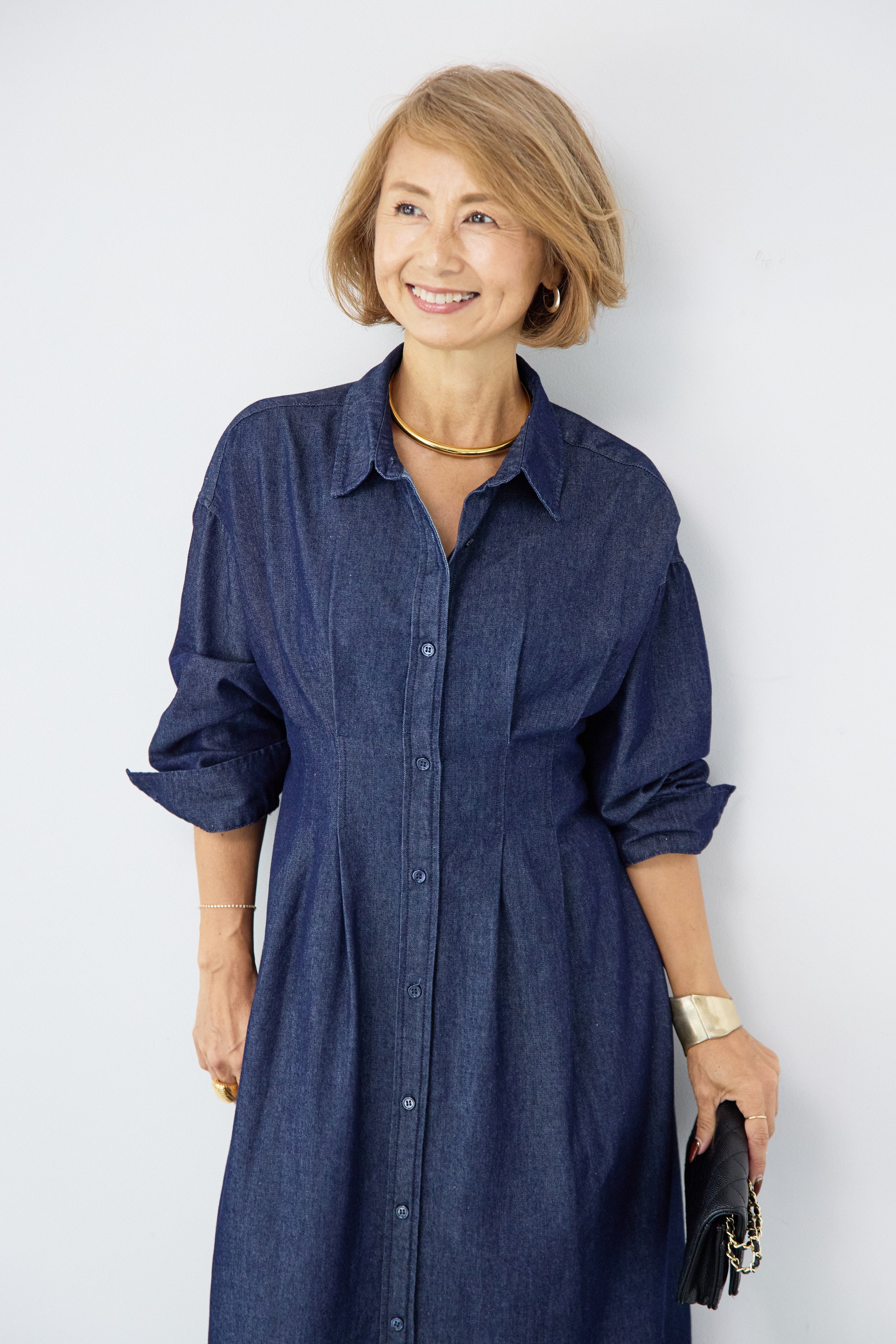 アロ 新品未着用　デニムタックシャツワンピース　プラスオトハ デニムタックシャツワンピース – plusotoha