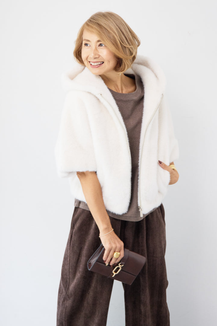 フーデッドフェイクファーショートコート