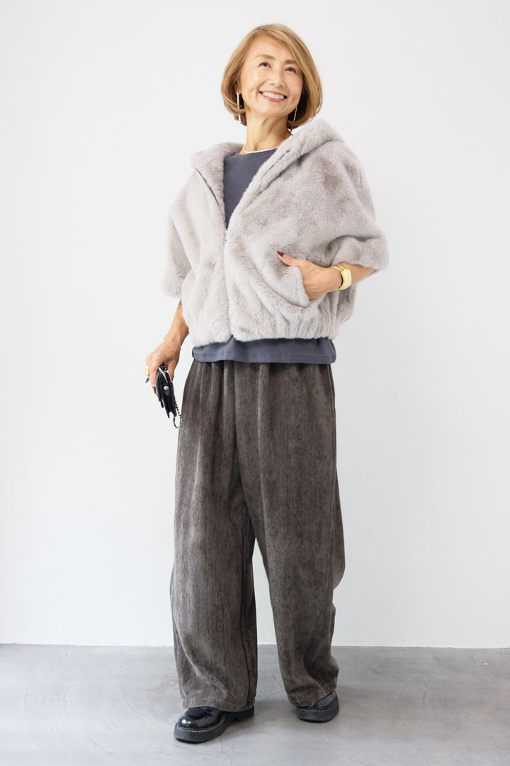 フーデッドフェイクファーショートコート