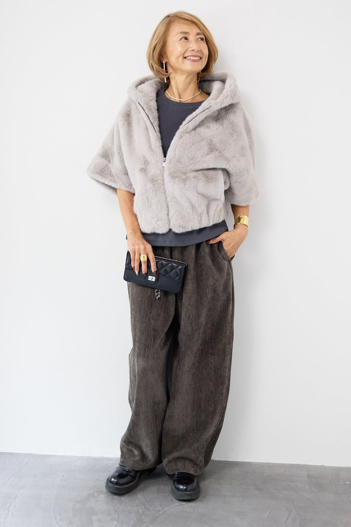 フーデッドフェイクファーショートコート