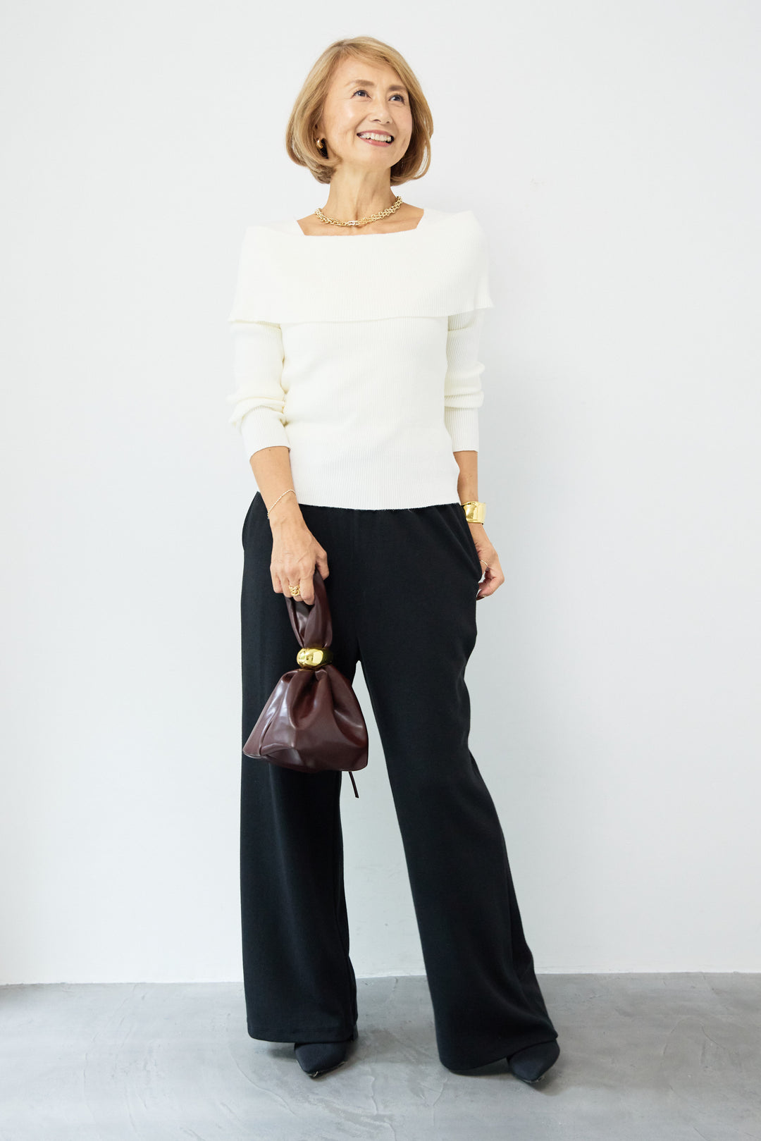 【マシンウォッシャブル】オフショルニット