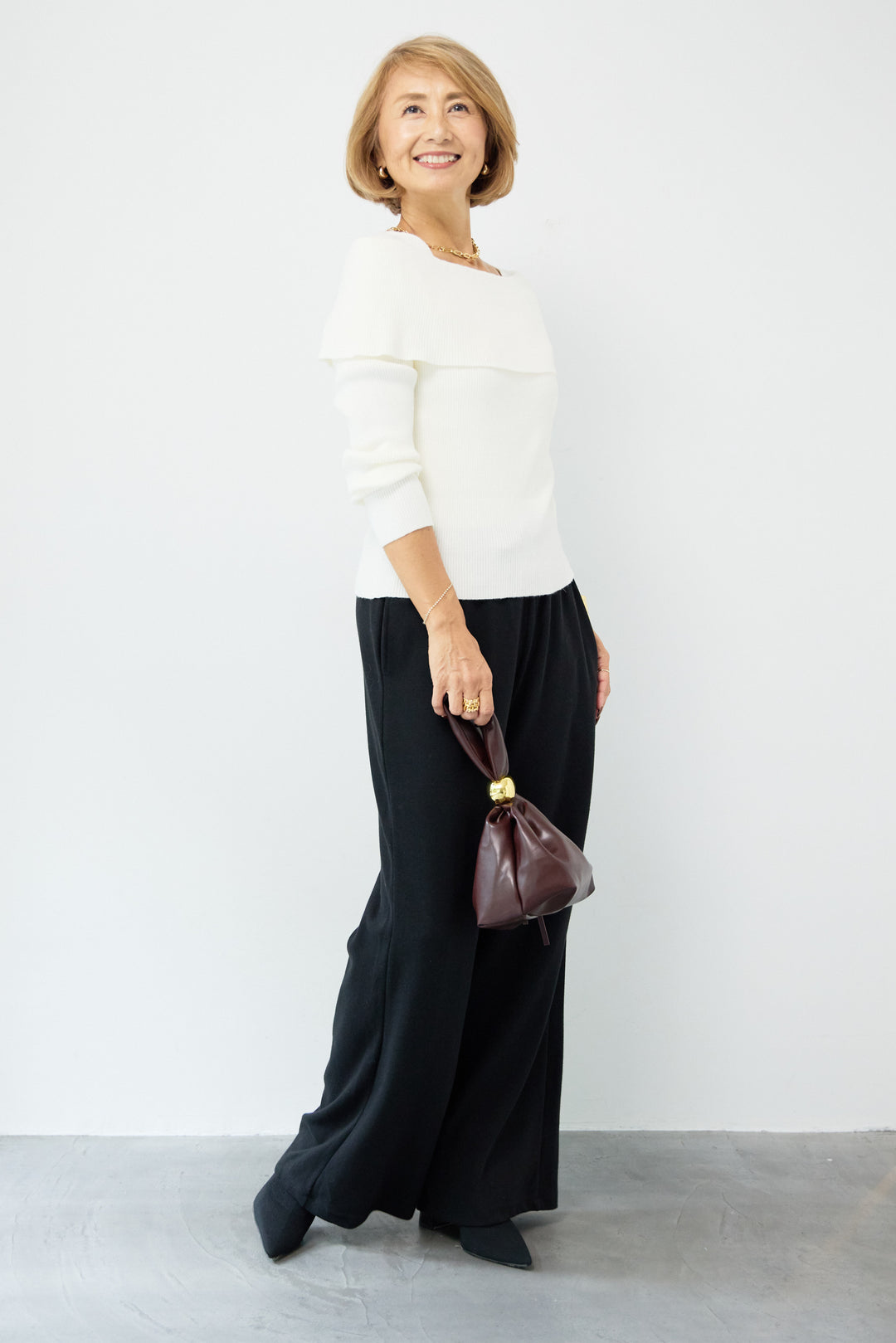 【マシンウォッシャブル】オフショルニット