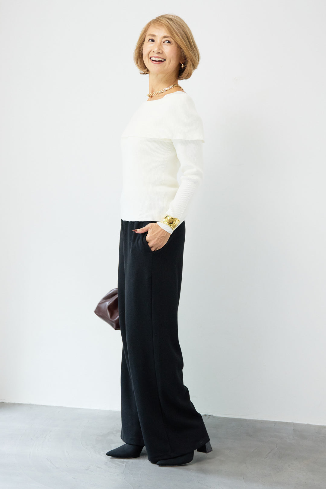 【マシンウォッシャブル】オフショルニット