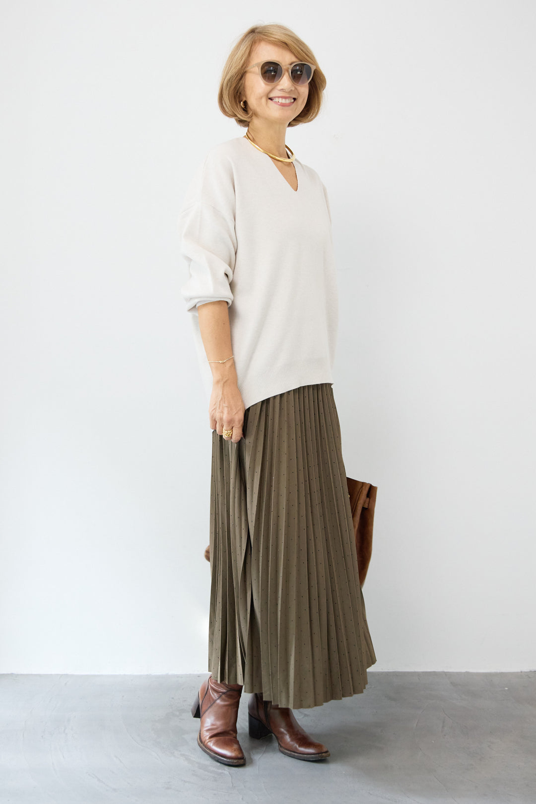 ラインストーンプリーツスカート