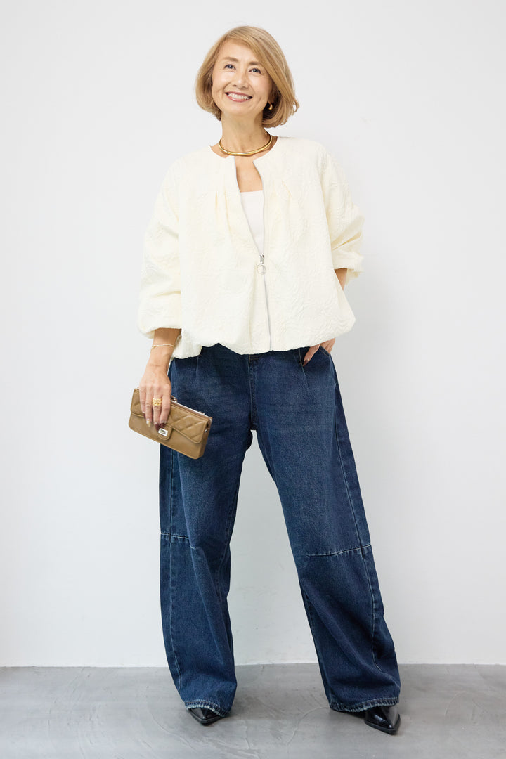 カーブデニムパンツ