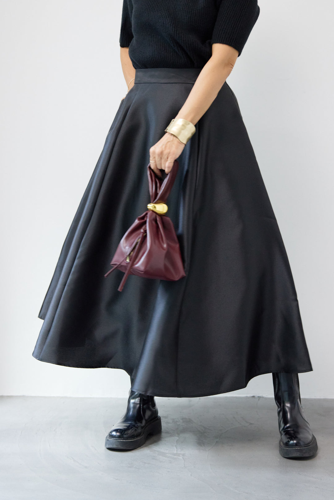 ブライトサーキュラースカート