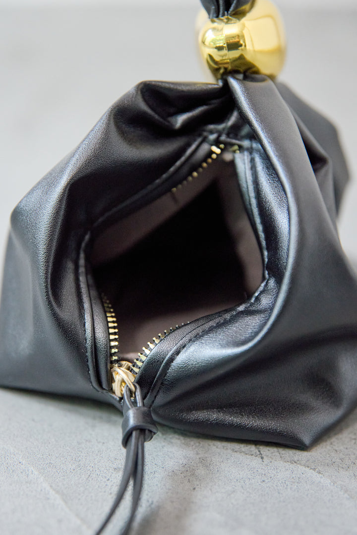 ゴールドリングハンドバッグ