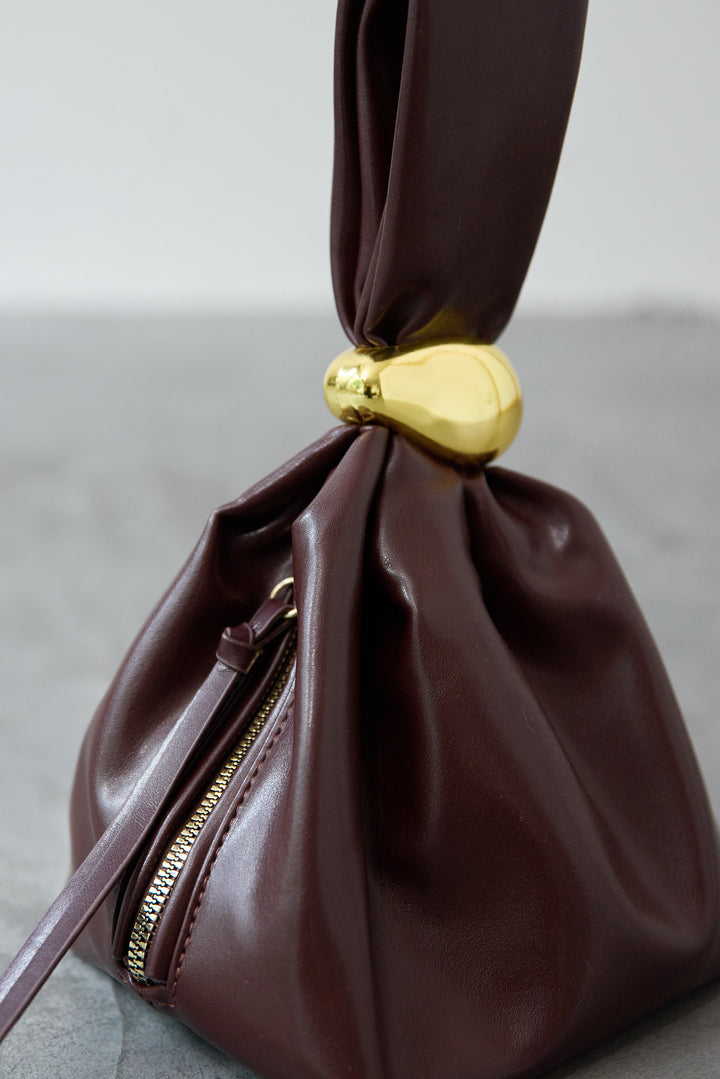 ゴールドリングハンドバッグ