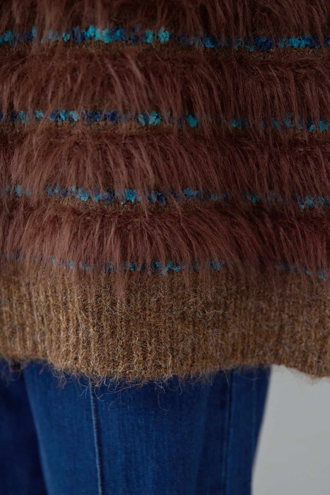 配色ラインシャギーニット