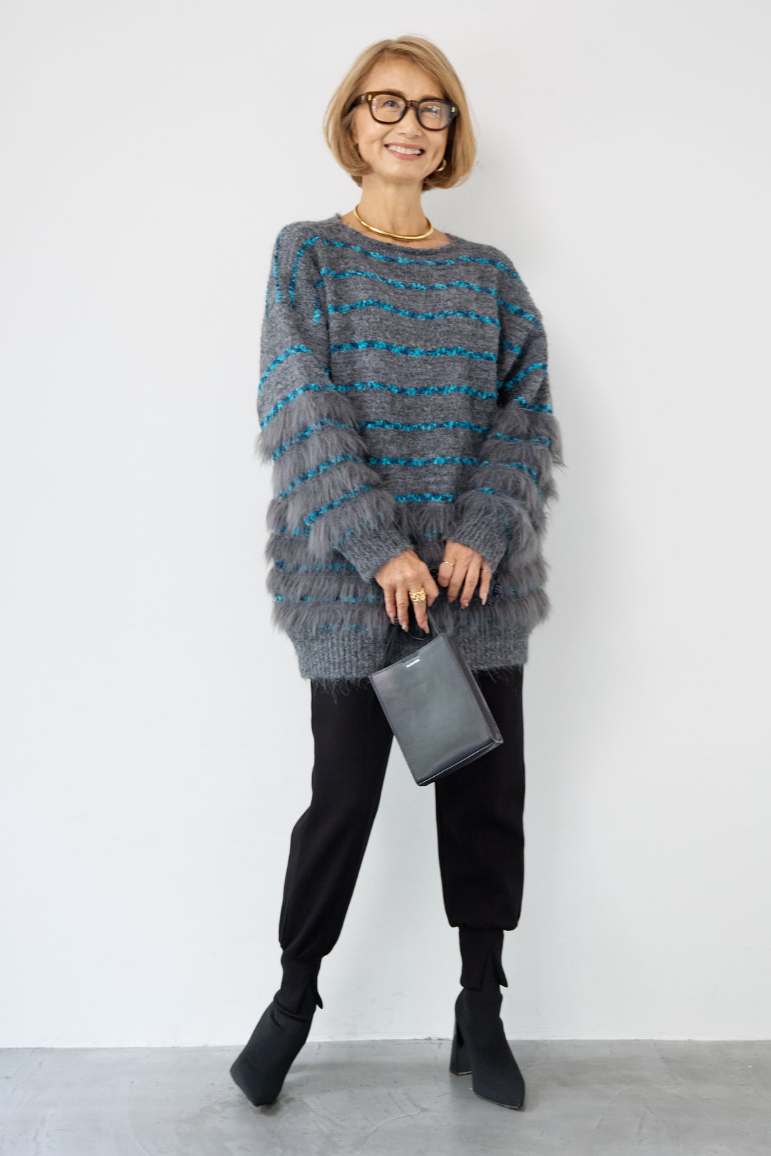 配色ラインシャギーニット