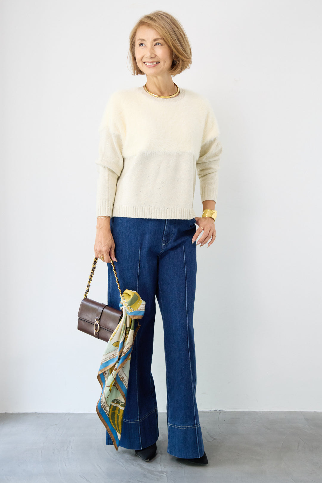 シャギー切替スパンコールニット