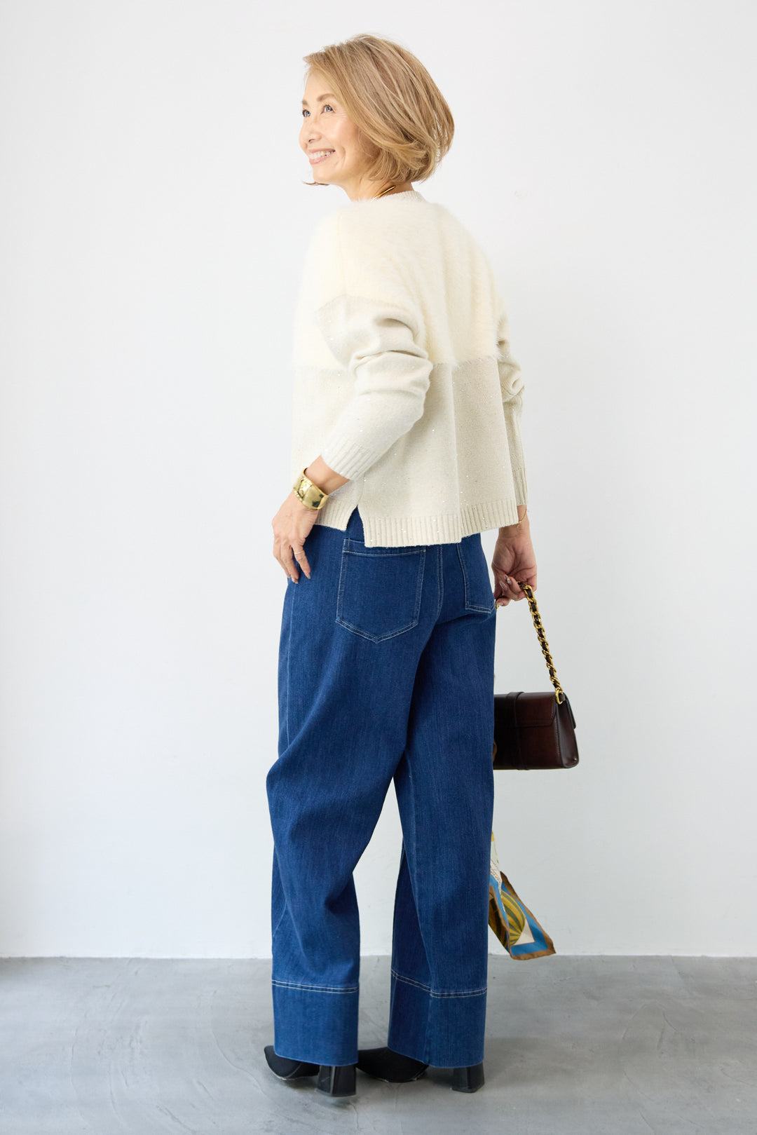 シャギー切替スパンコールニット