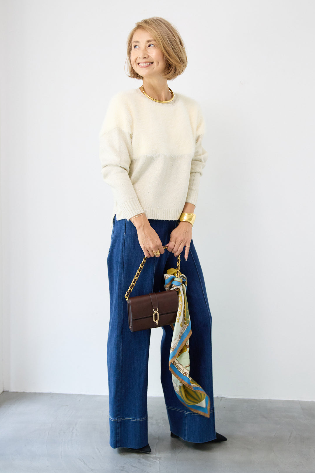 シャギー切替スパンコールニット