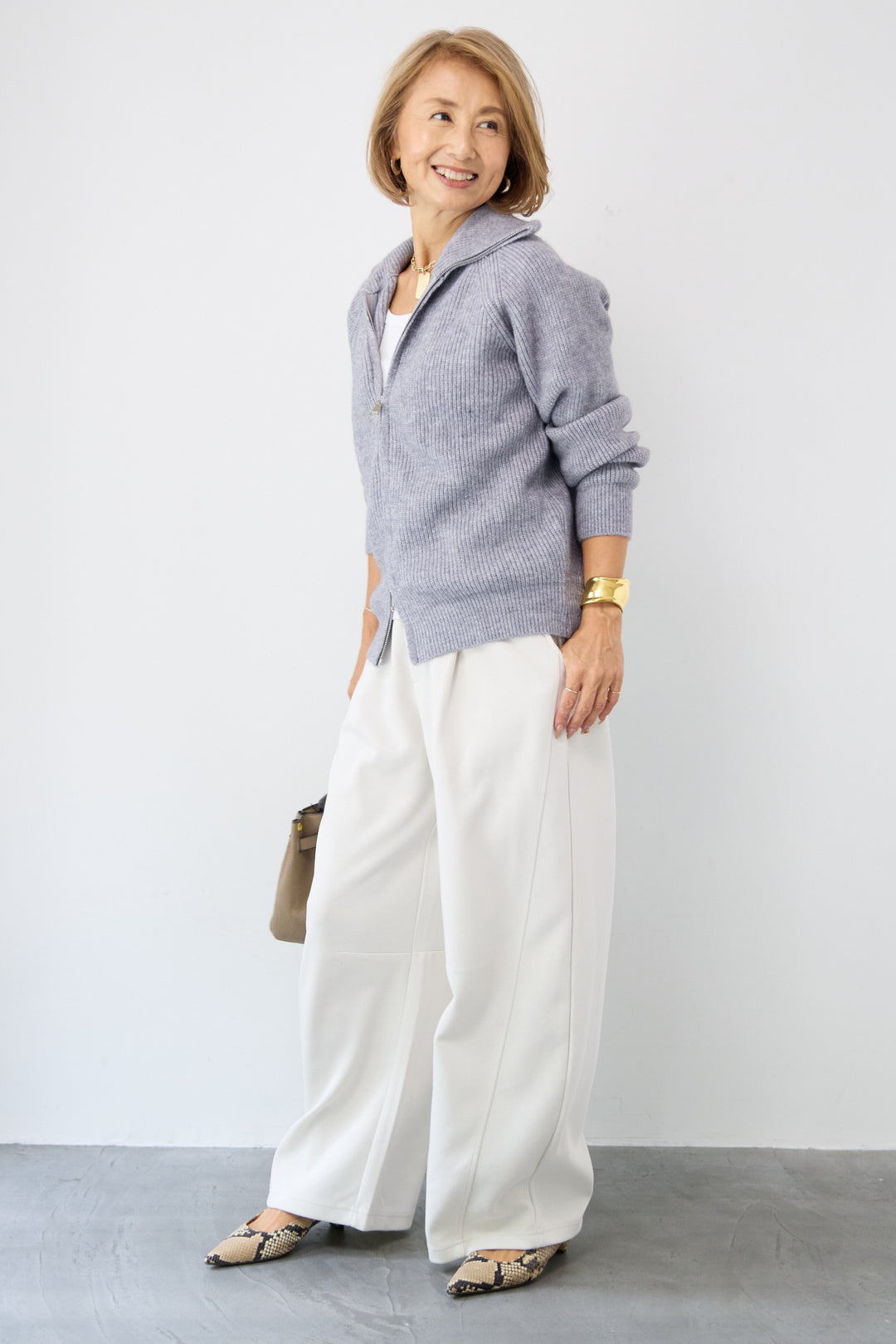 ジップアップニットカーディガン