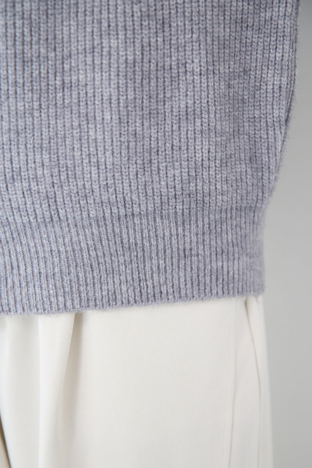 ジップアップニットカーディガン