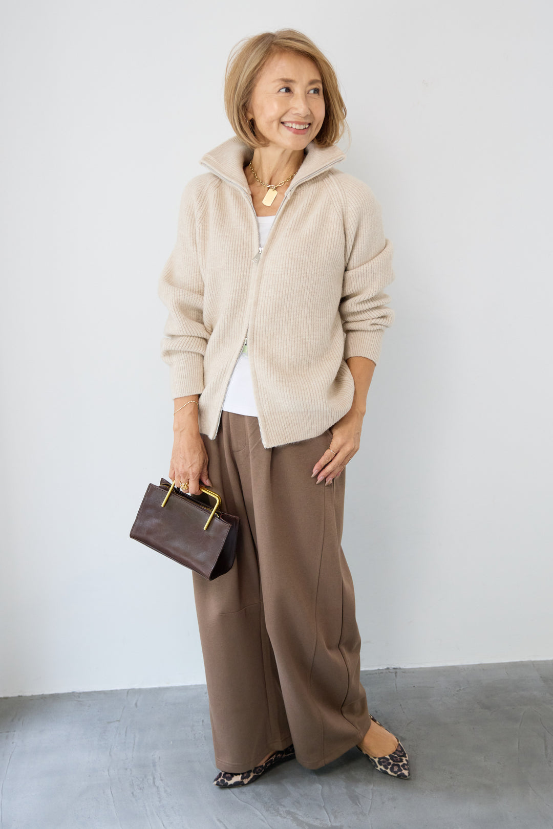 ジップアップニットカーディガン