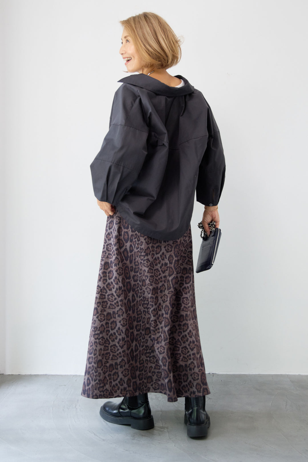 バックコクーンショートシャツ