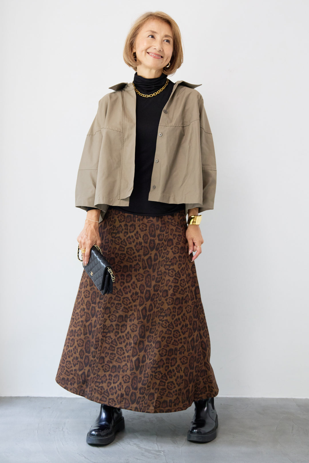 バックコクーンショートシャツ